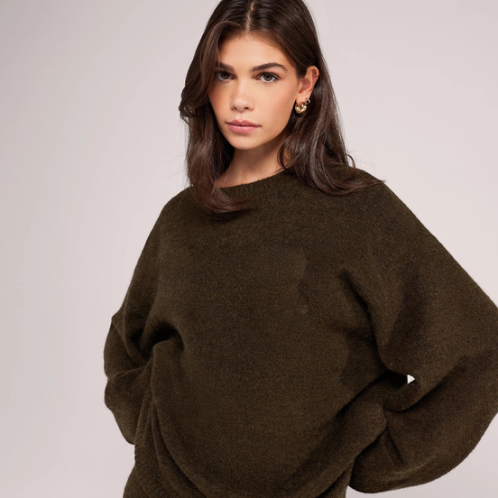The Oversized Knit Jumper — Deep Olive — portrait-face